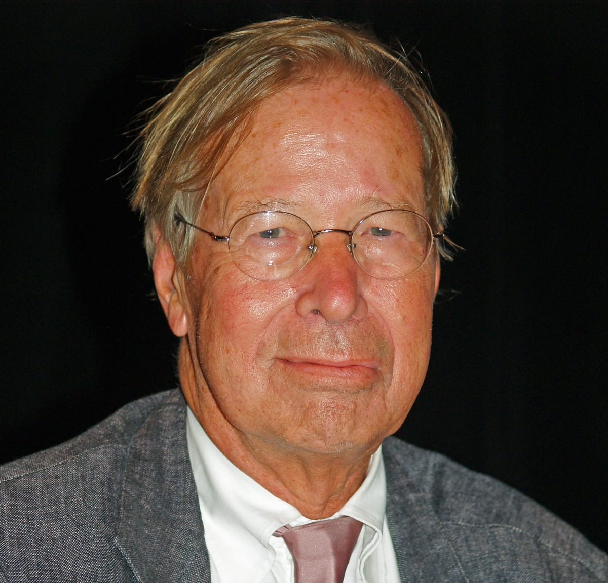 Reintroducing Ronald Dworkin